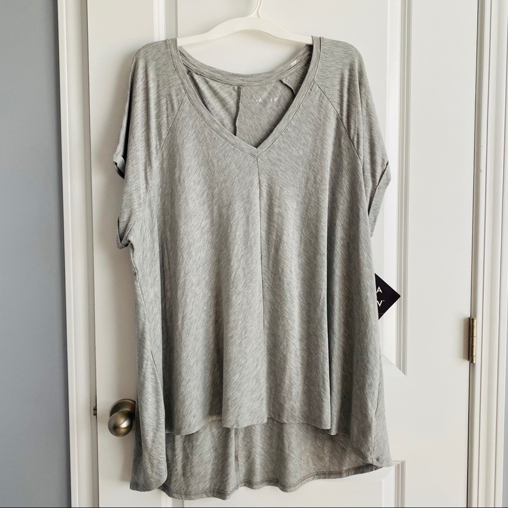 NWT Ava and Viv Gray T-Shirt